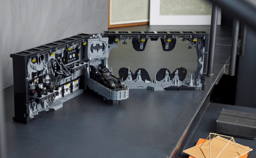 La nuova Batcaverna LEGO torna a celebrare il Batman di Tim Burton